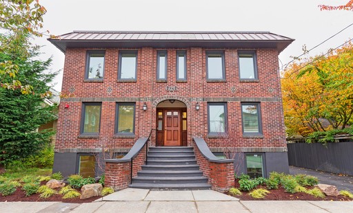 48th St Apts – 616 N 48th St.