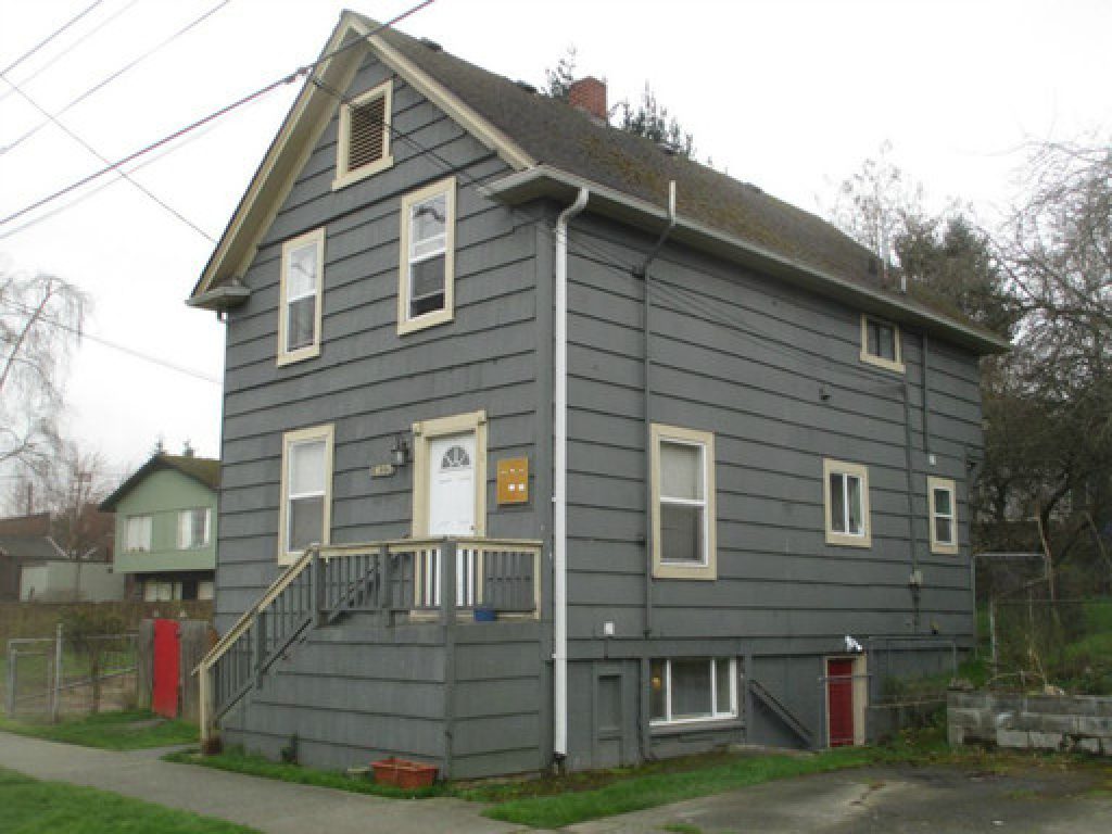 1425 22nd Ave Apartments building exterior