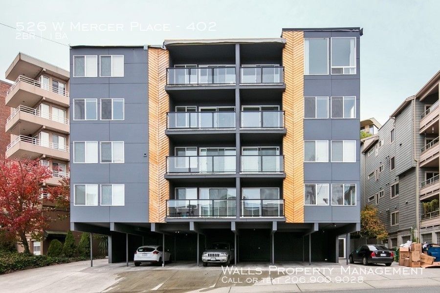 Hamilton Hall – 526 W. Mercer Place